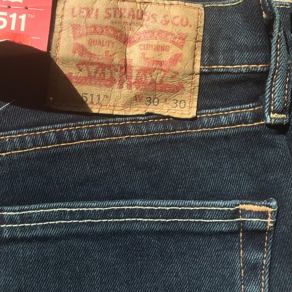 NWT Mens Levis 511 Blue Jeans Size 30 x 30 - Picture 2 of 4